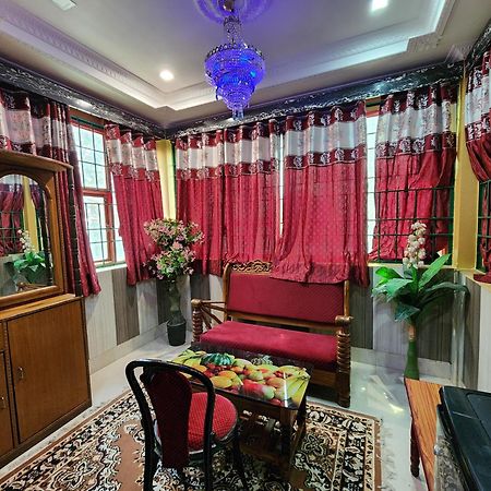 Hotel Shri Durga Baripada Екстер'єр фото